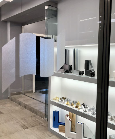 Servizio-di-assistenza-per-installazione-di-infissi-in-pvc-loreto